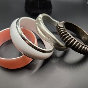 Vintage Statement Bangle Set | Lucite & Metal | Modernist 90s / Y2K Arm Candy